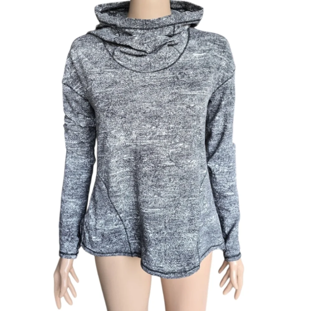 Lululemon Forever Endeavour Long Sleeve Rush Jacquard Black White